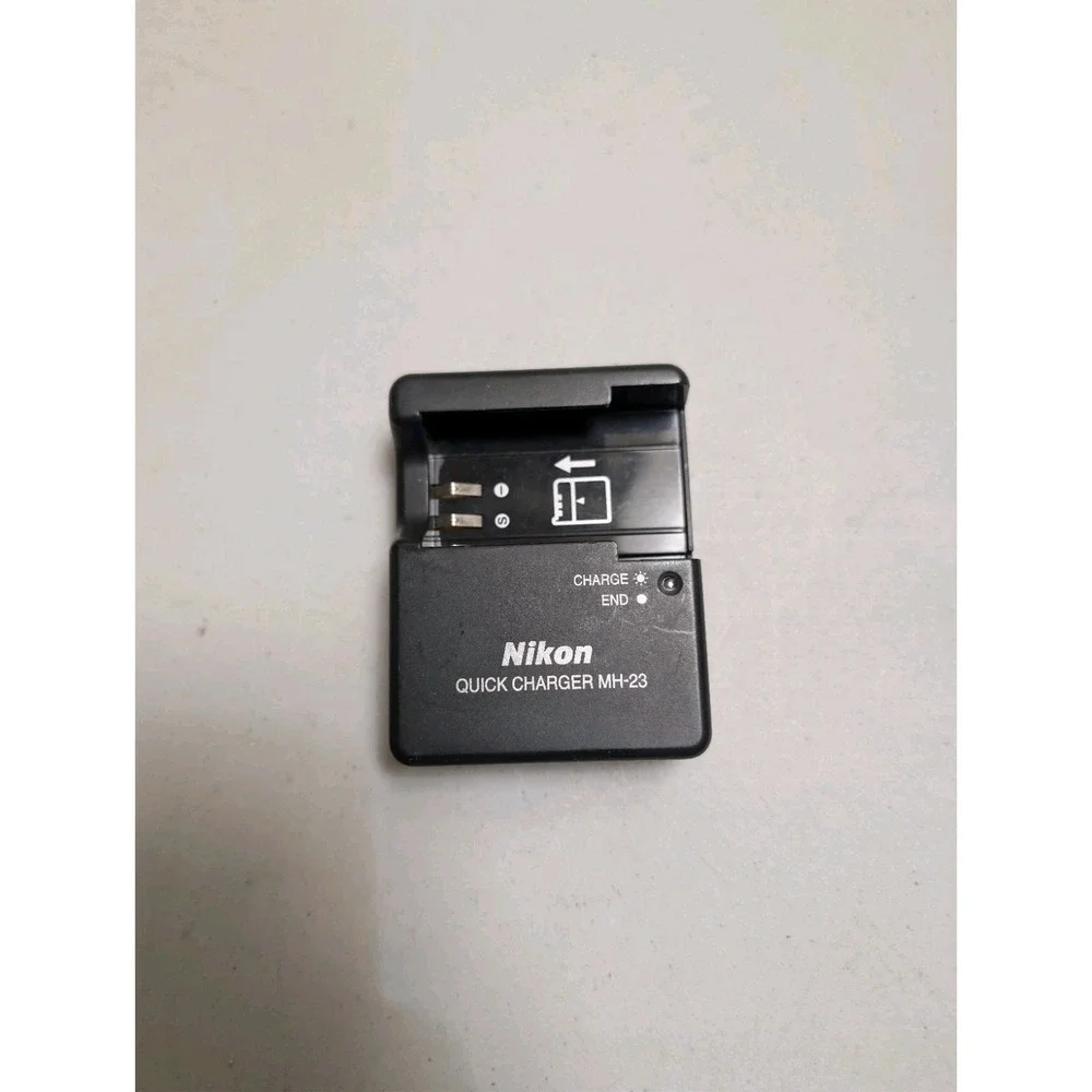 Nikon Quick Charger MH-23 For EN-EL9 Li-ion Battery Charger‎